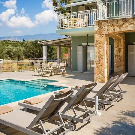 Afrodite Luxury Villa Svoronata