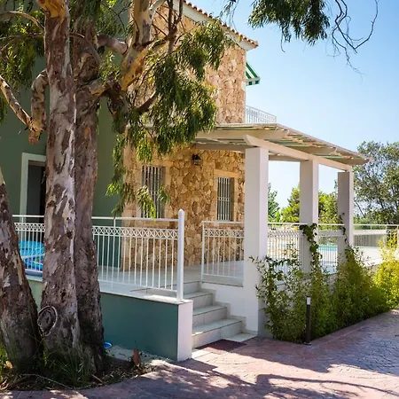 Afrodite Luxury 스보로나타